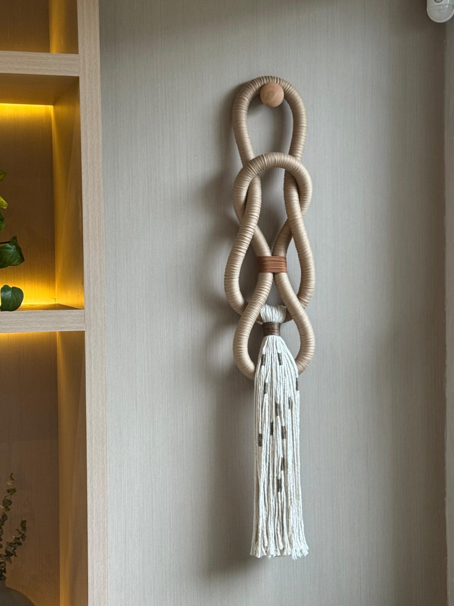 Nudo de Pared Trenza Beige