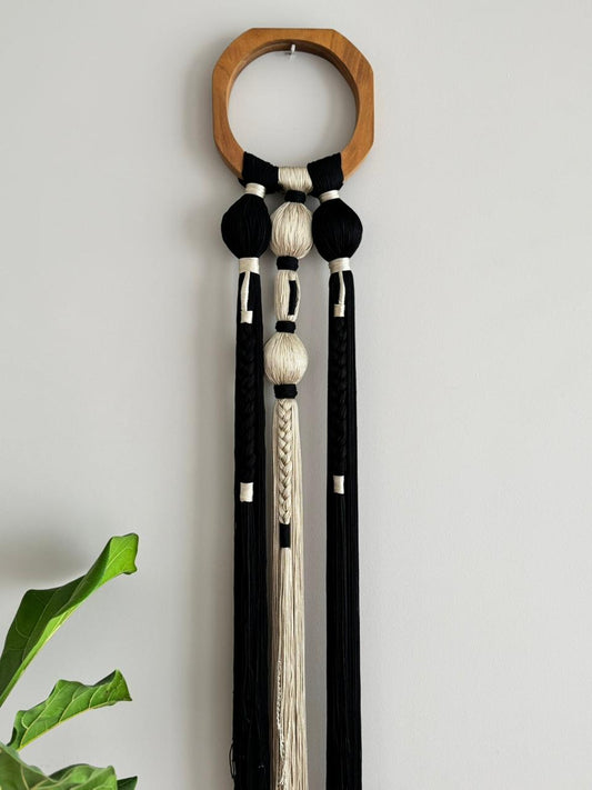 Nudo de pared Humay